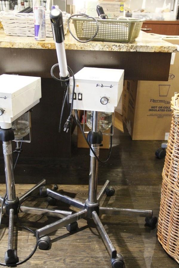 InPlace Auction Auction HAIR SALON/SPA LIQUIDATION AUCTION ITEM