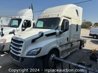 2019 Freightliner Cascadia 126